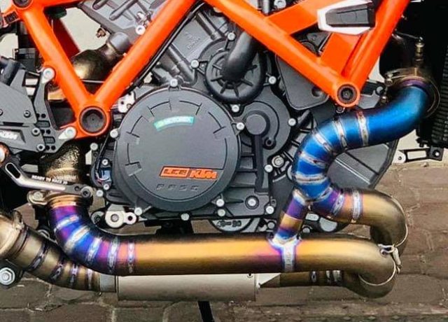 https://torquepowermotorcycles.com.au/product/ktm-super-duke-1290/ ‎